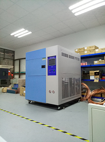 冷熱循環(huán)沖擊試驗箱車間現(xiàn)拍圖